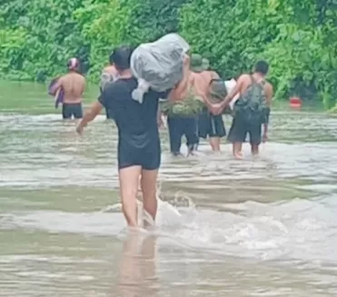 Tuần tra trong mưa lũ ở Phong Nha Kẻ Bàng